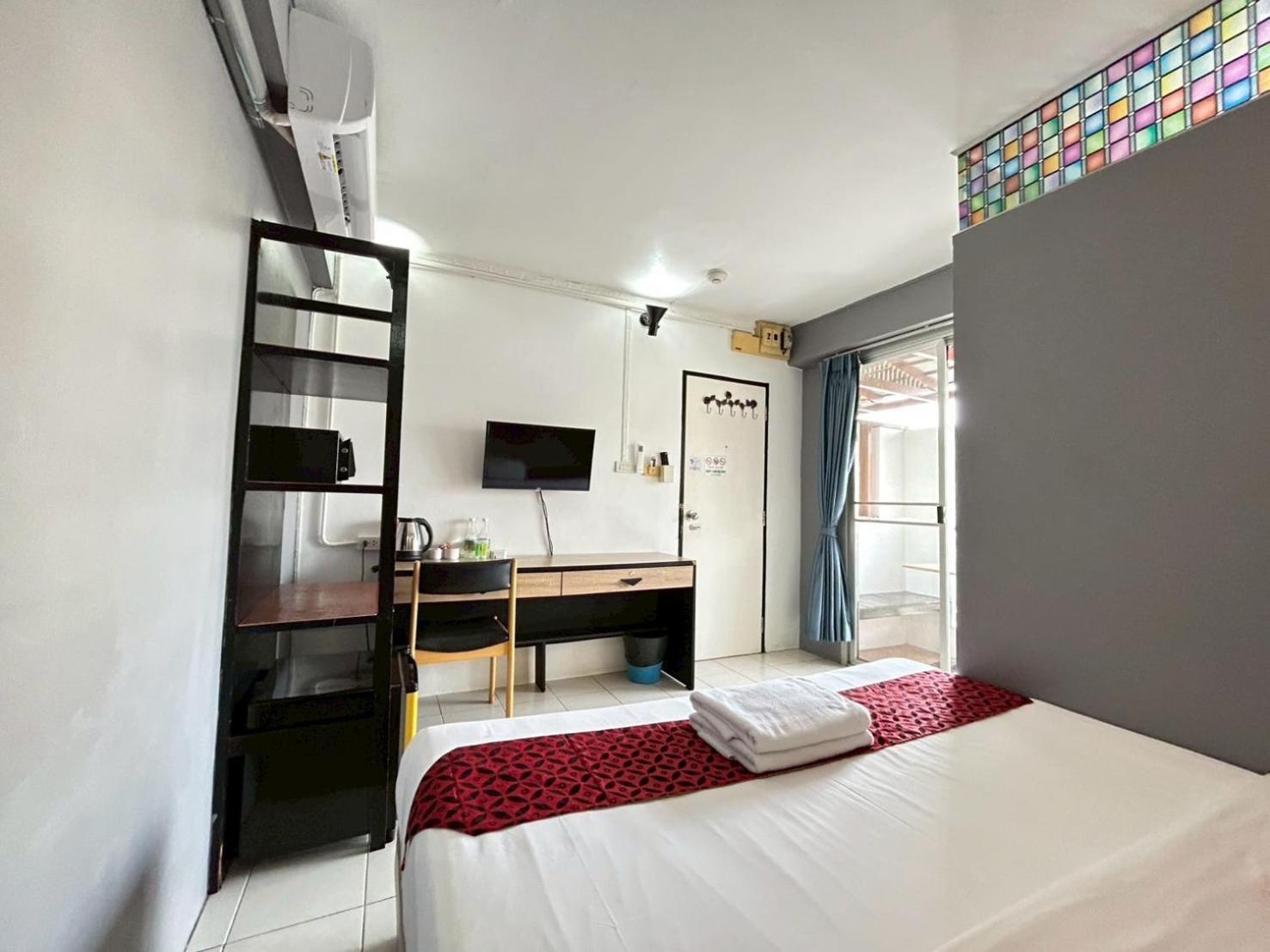 Khaosan Art Hotel Бангкок Экстерьер фото