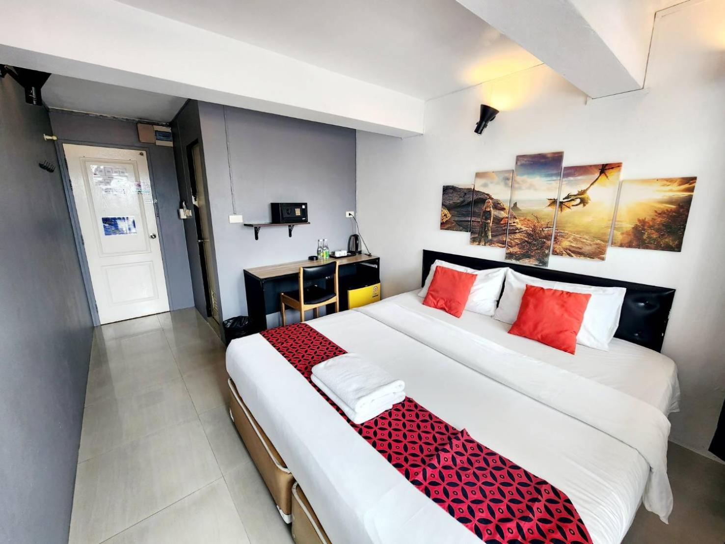 Khaosan Art Hotel Бангкок Экстерьер фото